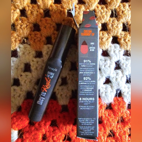 New Benefit lipstick and lip liner duo They're Real Nude Scandal discontinued - Picture 5 of 5